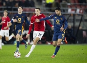 ac米兰-小胜法兰克福，强势反弹