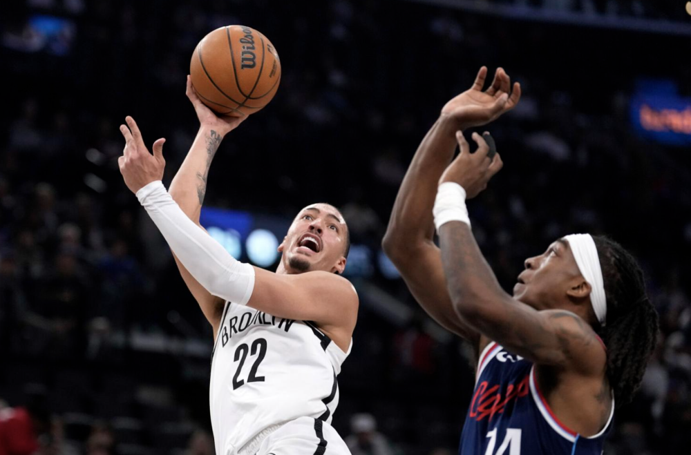 湖人队惊险逆转篮网队 湖人队惊险逆转篮网队