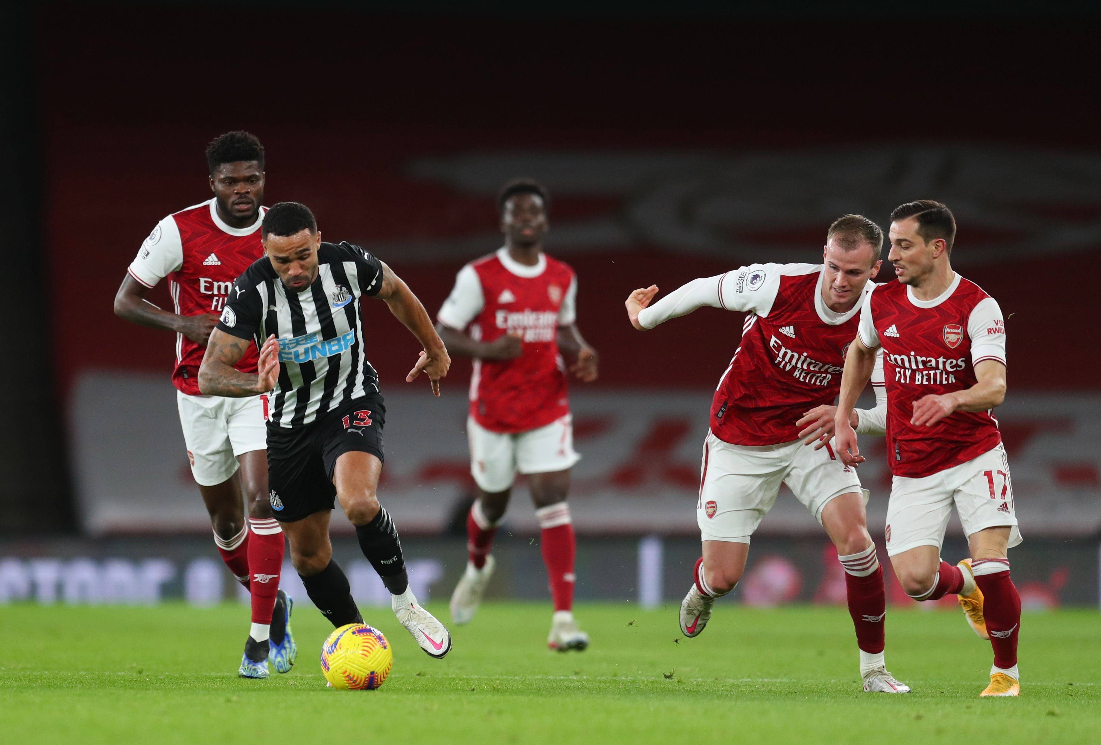 阿森纳胜伯恩利，继续奔向欧冠资格