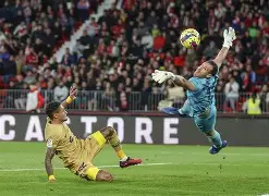 梅莱利亚战绩不佳,压力增大危机临近 梅莱利亚战绩不佳,压力增大危机临近