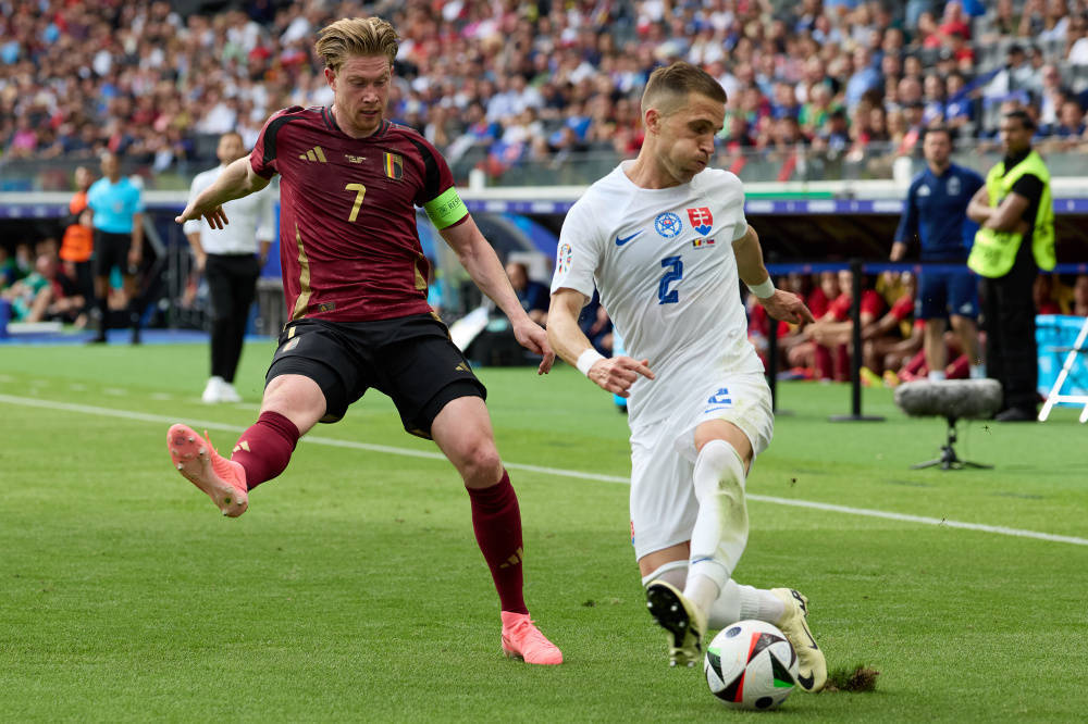 法国与比利时将在欧国联决赛中相遇