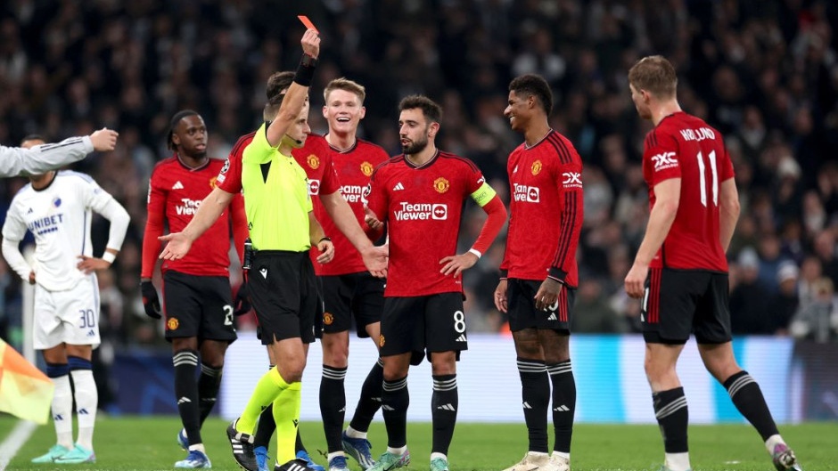 关于曼联主场逼平伯恩茅斯,前进道路仍远的信息 关于曼联主场逼平伯恩茅斯,前进道路仍远的信息