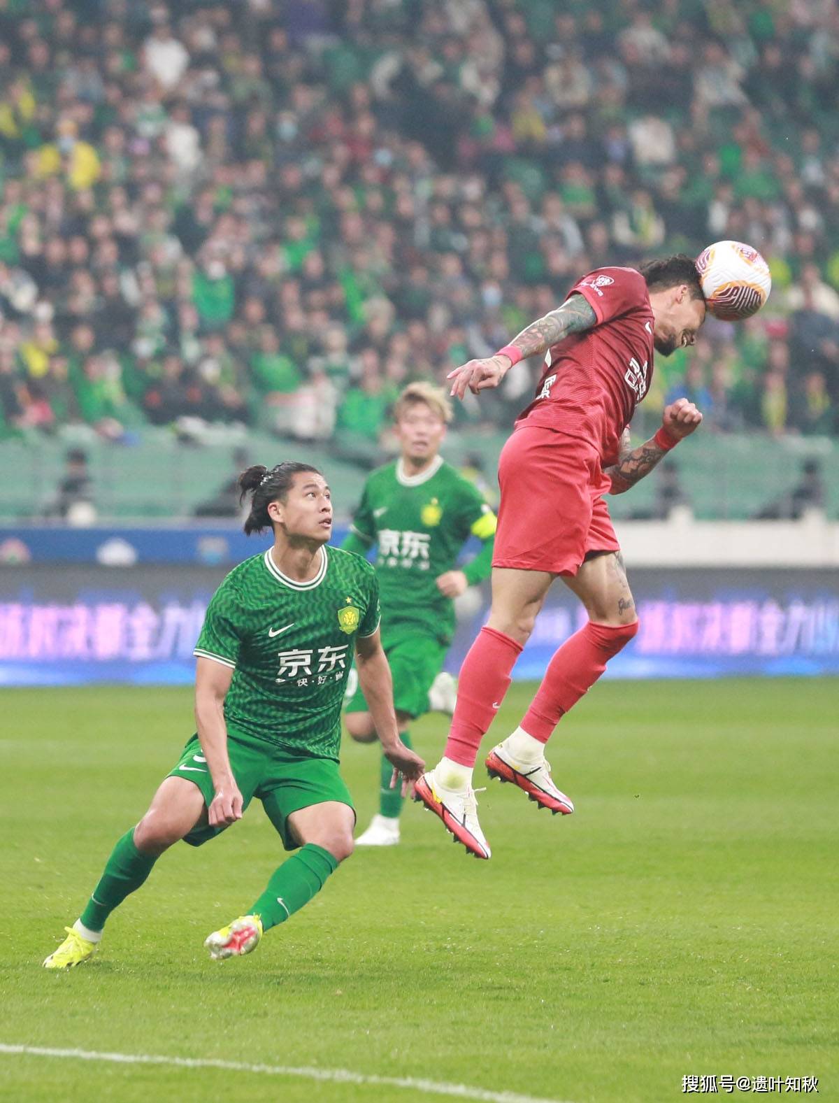 国安4-3苏宁!张玉宁梅开二度备受争议VAR判罚霸气困压获三连胜! 国安4-3苏宁!张玉宁梅开二度备受争议VAR判罚霸气困压获三连胜!