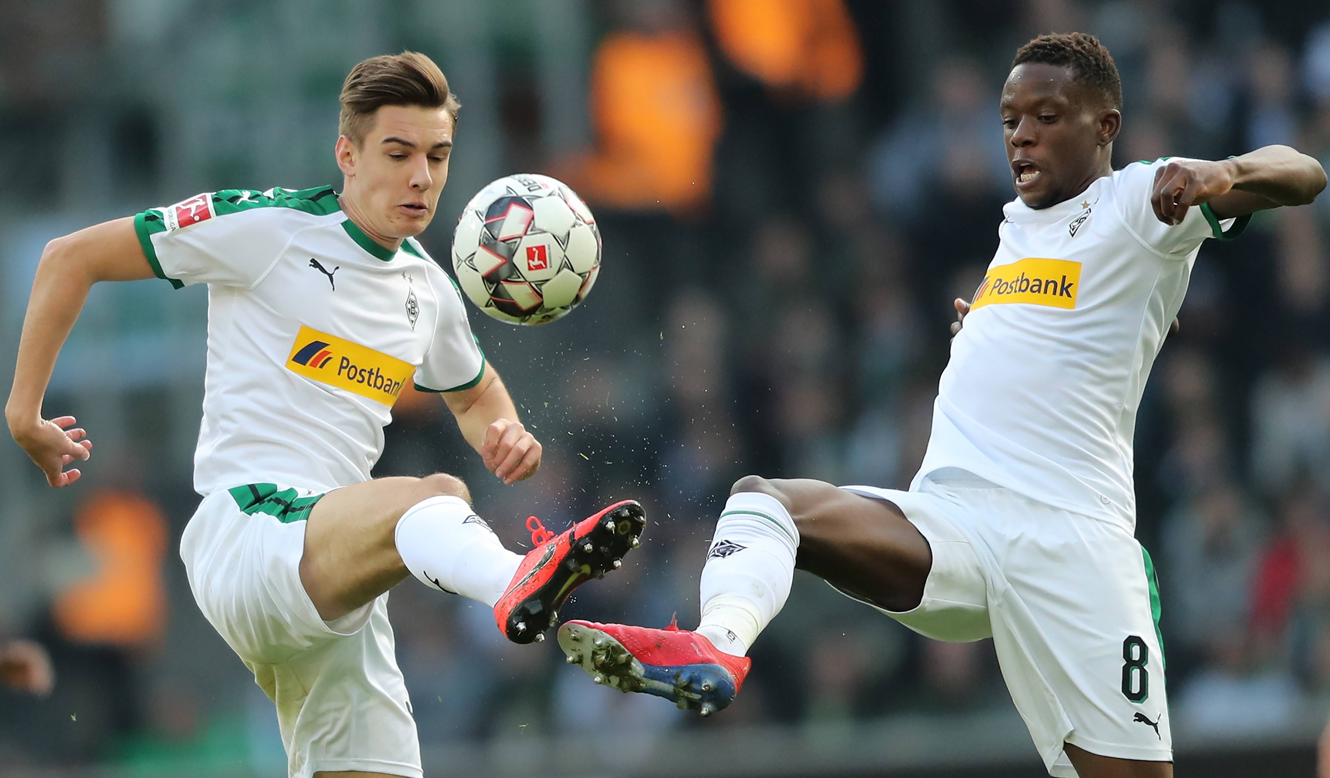 RB莱比锡主场力克科隆,德甲豪取三分! RB莱比锡主场力克科隆,德甲豪取三分!